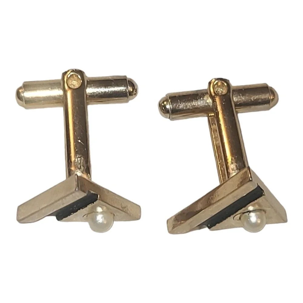 Vintage Gold Tone Faux Pearls‎ Black Enamel Men's Triangle Cufflinks Unsigned